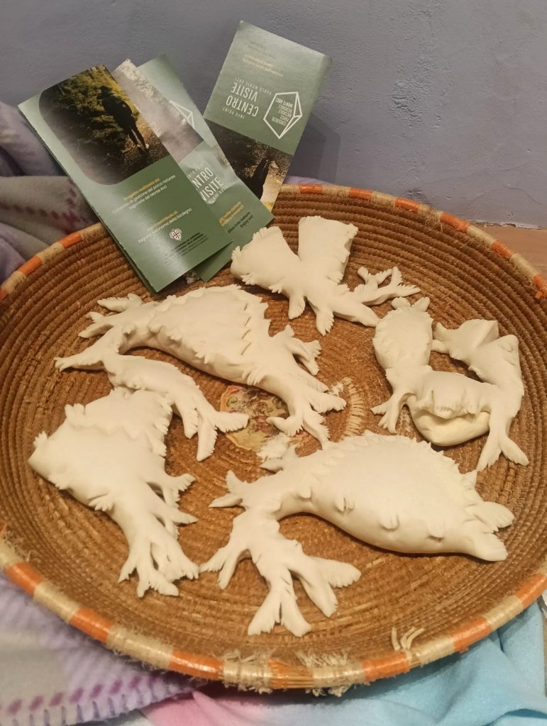 L’arte del pane raccontata ai più piccoli: laboratorio didattico alla Casa del Pane di Villaurbana 1 WhatsApp Image 2026 05 14 at 18.53.38 1 1